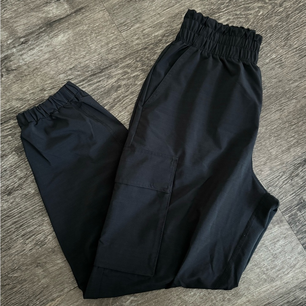 Fabletics Cargo jogger pants